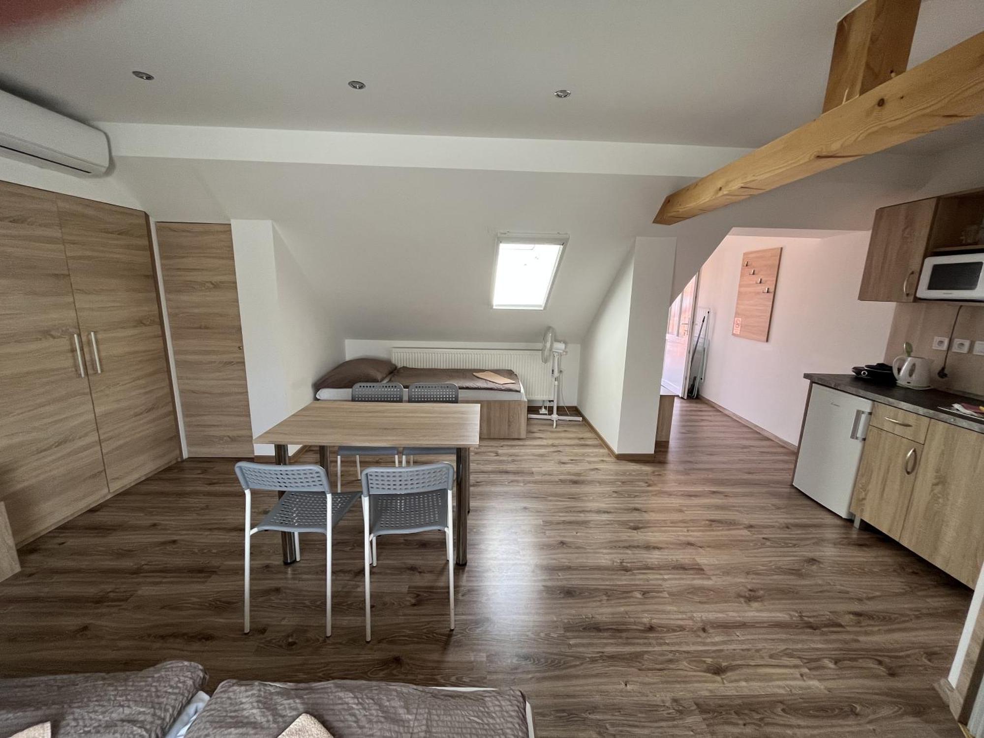 Sunny Apartman Štúrovo Exteriér fotografie