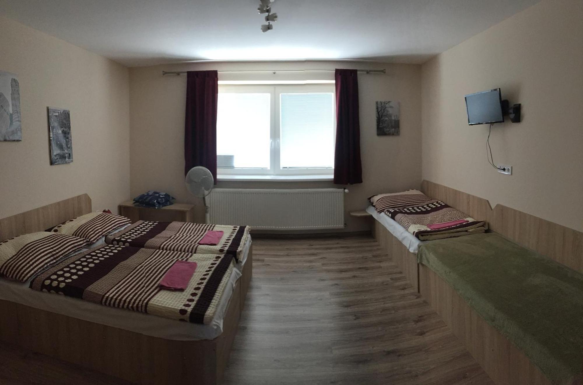 Sunny Apartman Štúrovo Exteriér fotografie